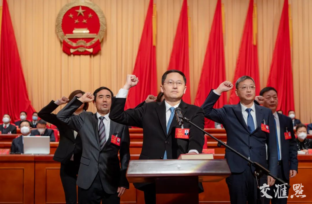 丁志强当选泰州市高港区区长 申强当选靖江市市长