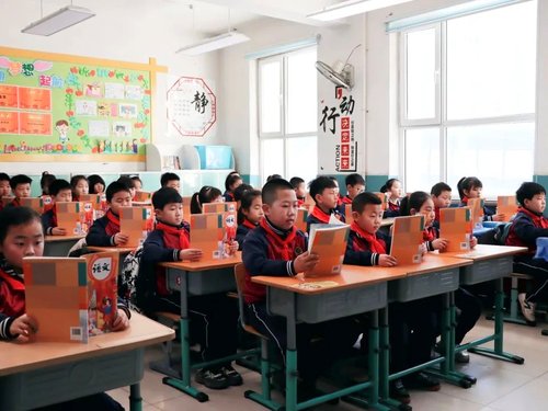 丁香小学开学第一天,开启新学期崭新篇章