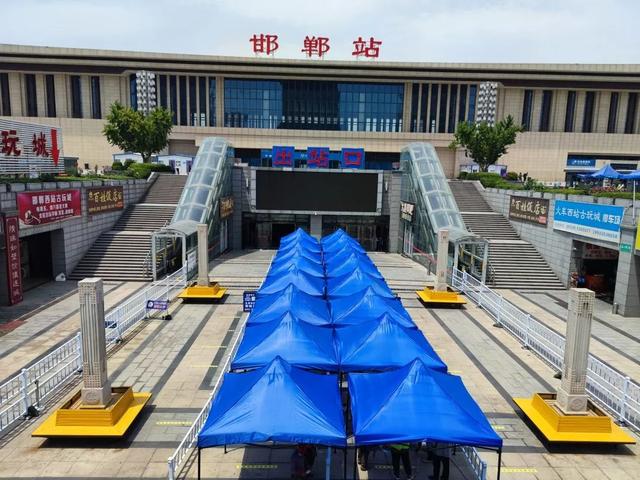张维亮检查调度邯郸高铁站,火车站疫情防控工作