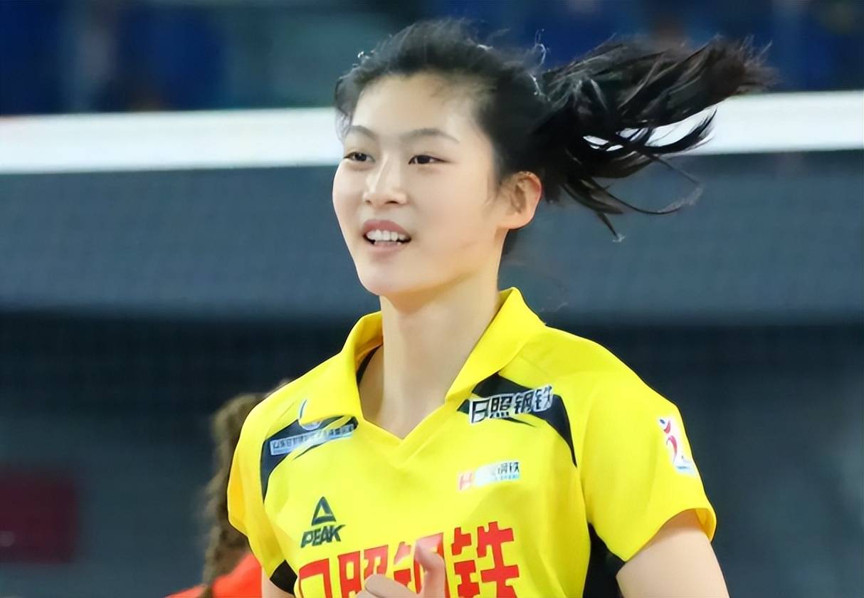 21岁女排国手官宣留洋!车文涵加盟泰国联赛,磨炼后排重返国家队