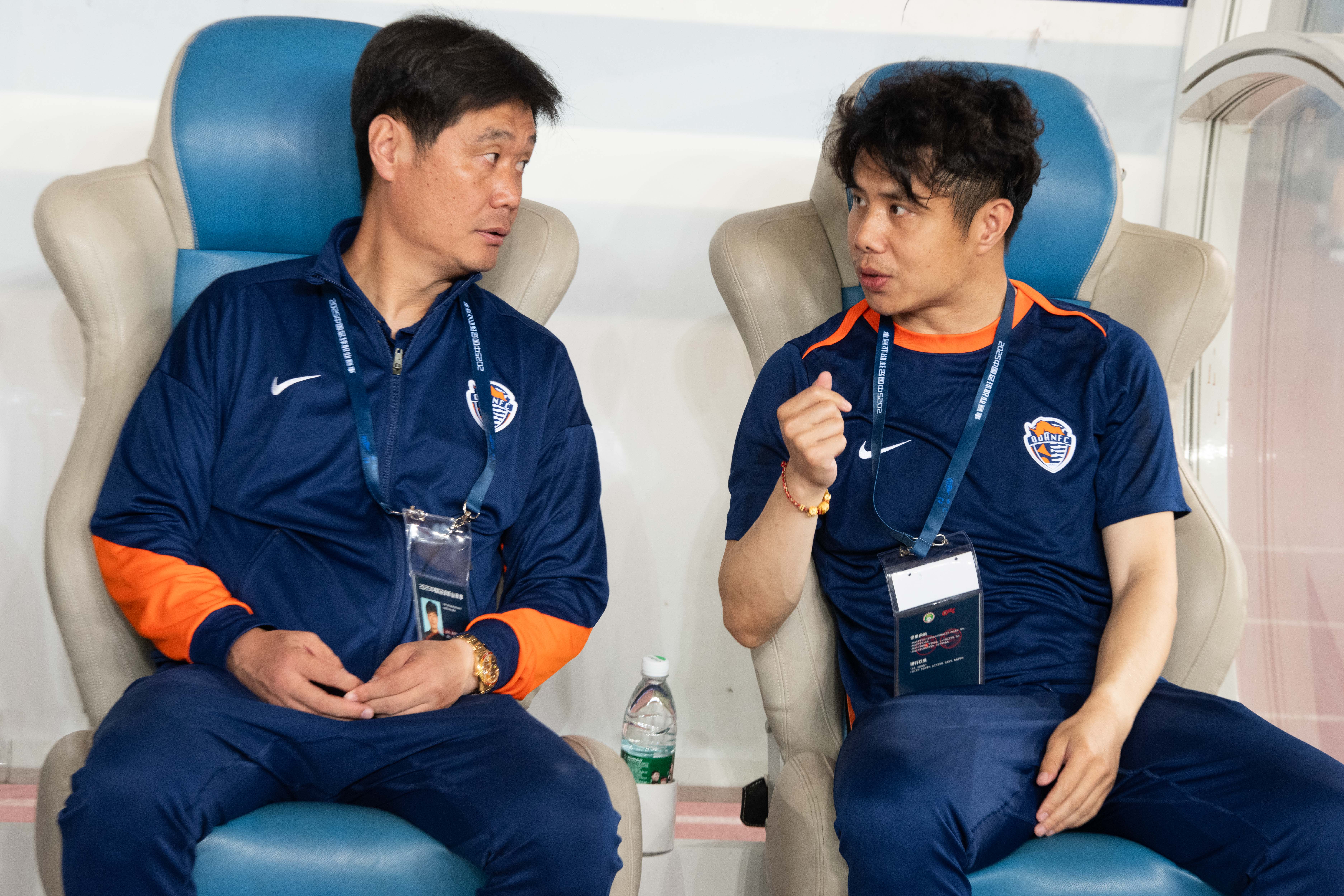 关于中超武汉三镇VS青岛西海岸比分预测难分高下的信息