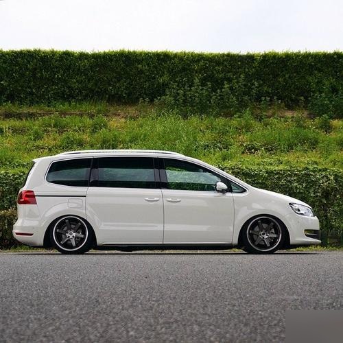 大众夏朗7座怎么改4座?