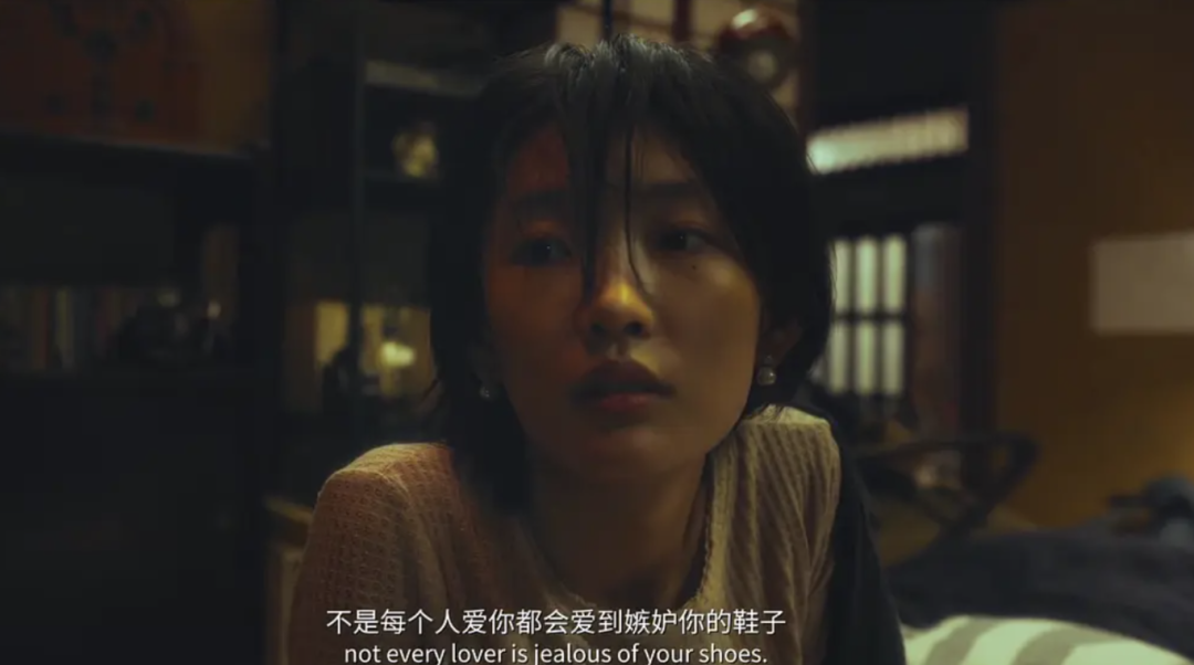 阿勒泰,新生两剧同爆,周依然的不漂亮也是一种幸运