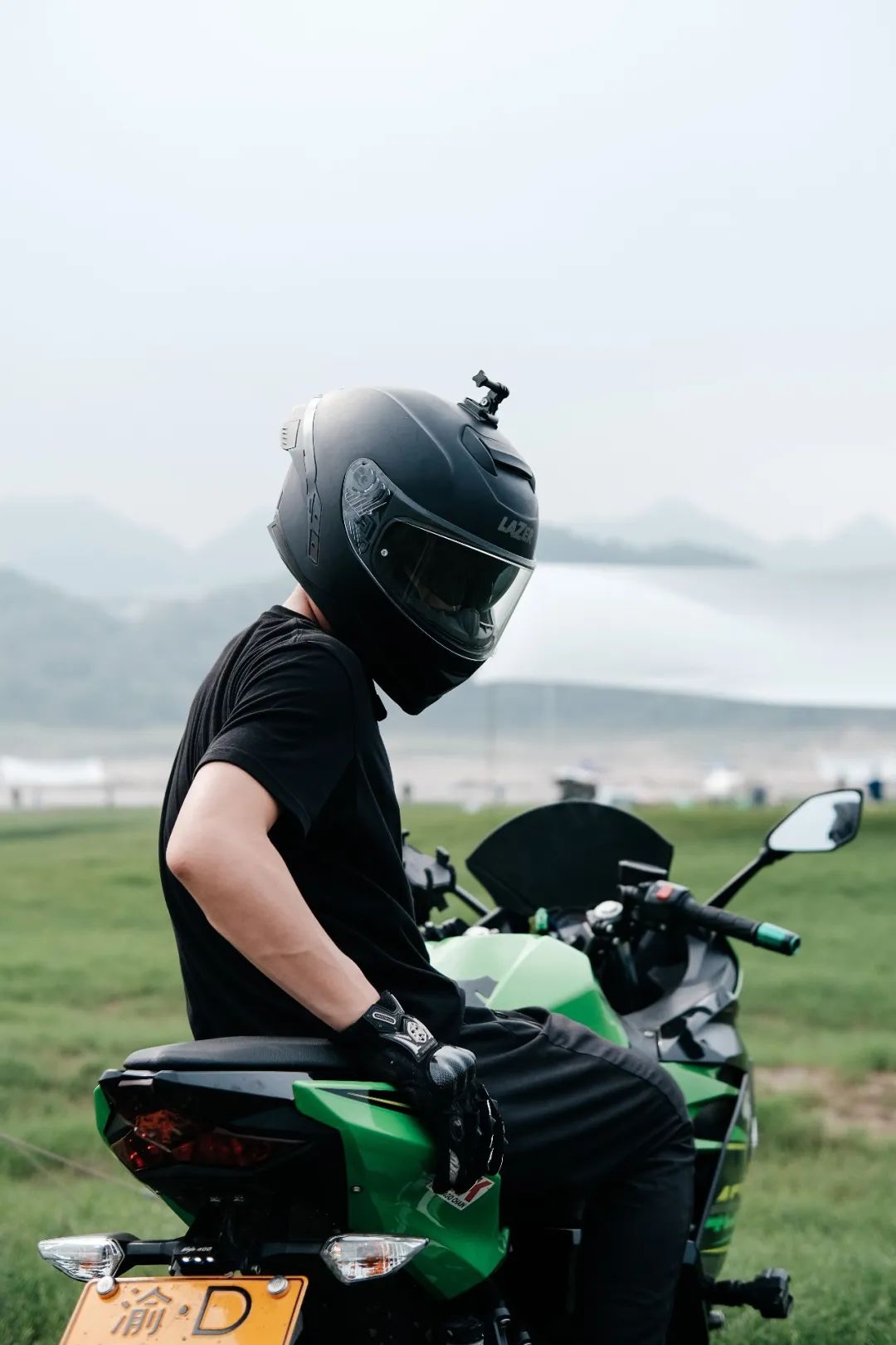 科研达人,机车男孩,重大男生会玩更会学!