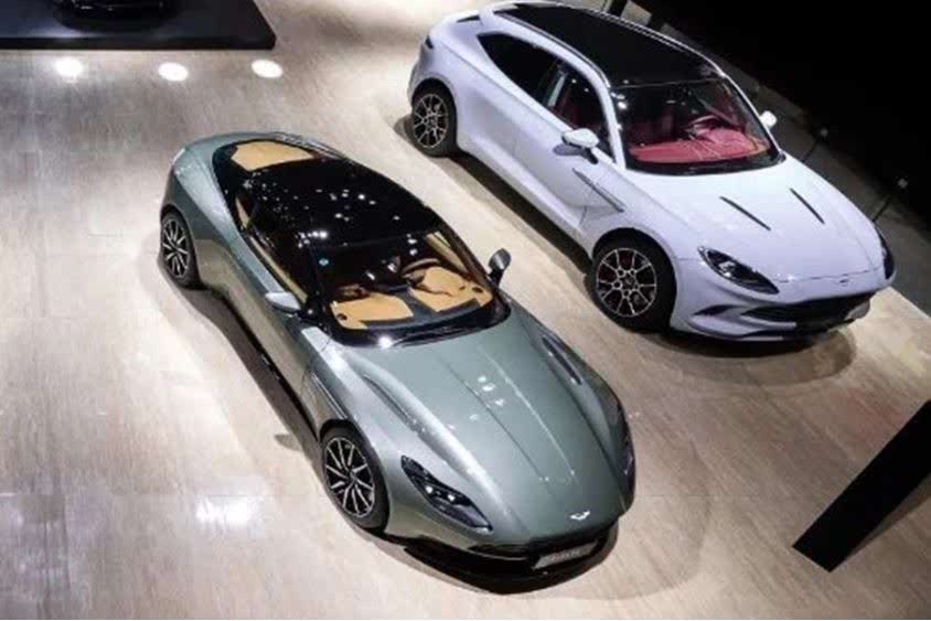 db11 coupe加州鼠尾草绿版