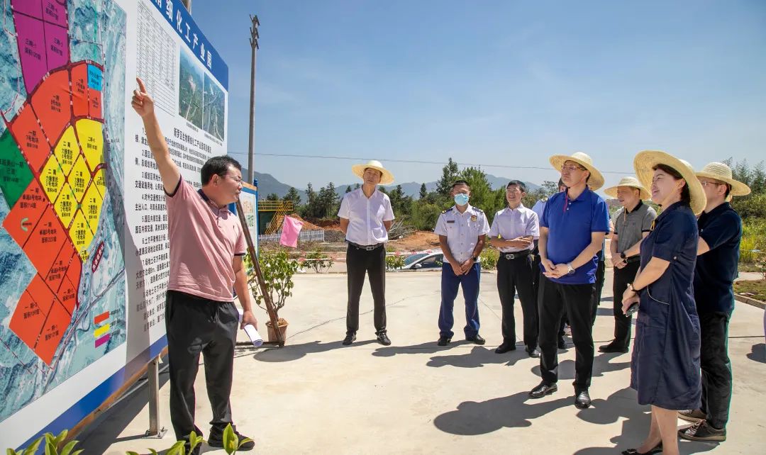 区领导调研百日攻坚战役重点项目暨生物精细化工产业园区安全生产工作