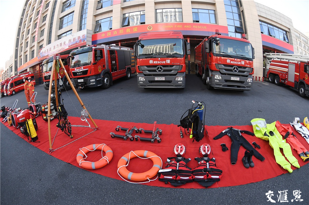 江苏省暨南京市119消防宣传月启动