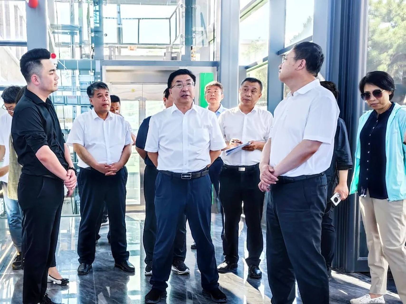 锦州市委书记刘克武调研前行数字城零号基地,充分看好前行数字城零号