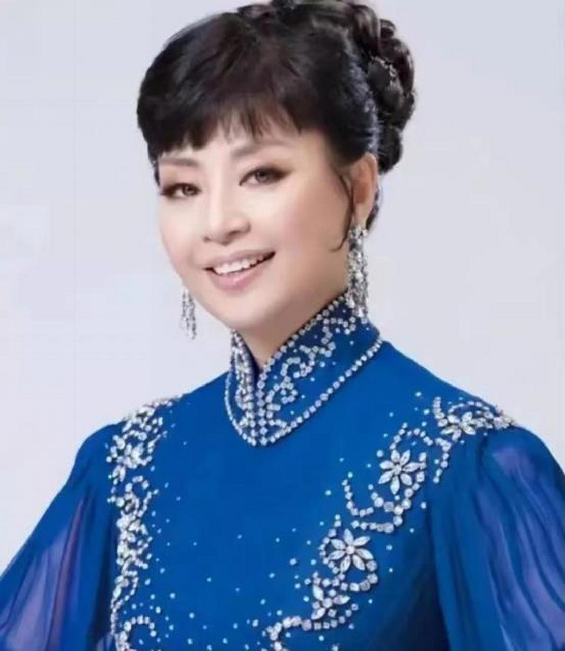 "  这个事情发生在春晚彩排上,周华健见到一位