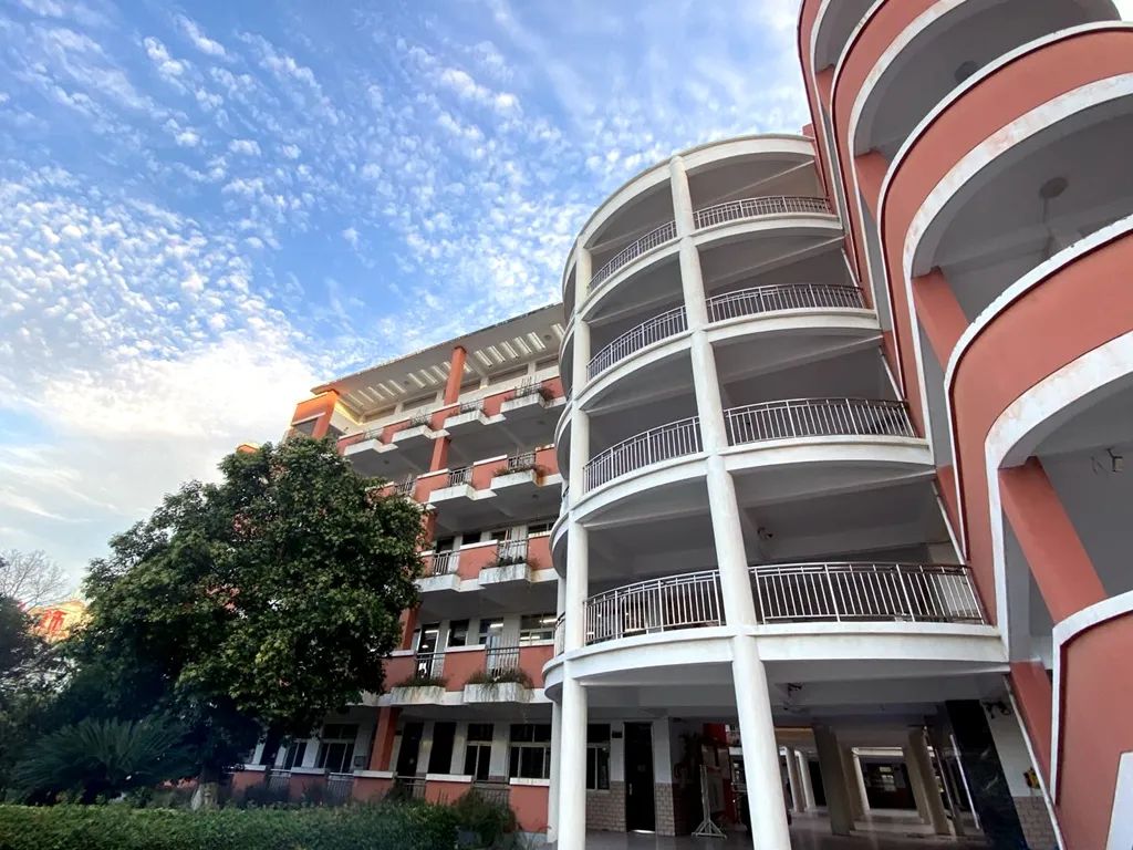 海安市曲塘中学周燕:《你好,曲中的秋》