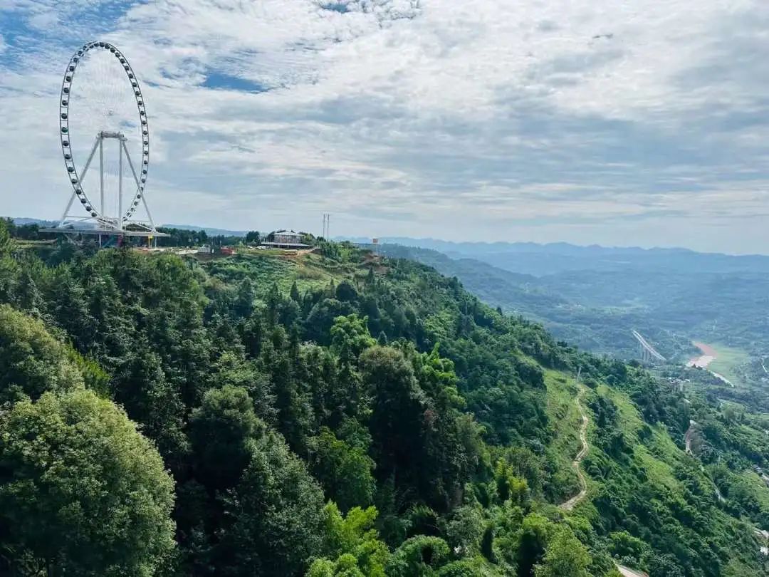 绿水青山就是金山银山(美心红酒小镇美图集锦)