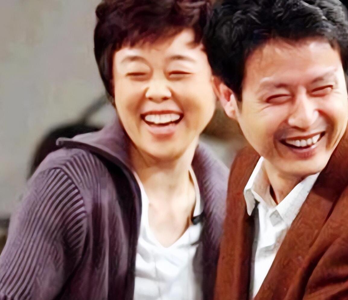 《排球女神的传奇人生:孙晋芳,超越竞技场的光芒》跳高,跳远,这些动作