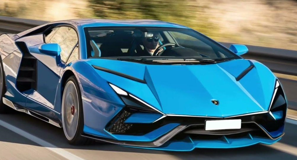 2024兰博基尼revuelto,首款新能源超跑亮相,6.5升12缸 三台电机