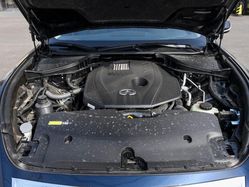 英菲尼迪m25用了什么发动机?