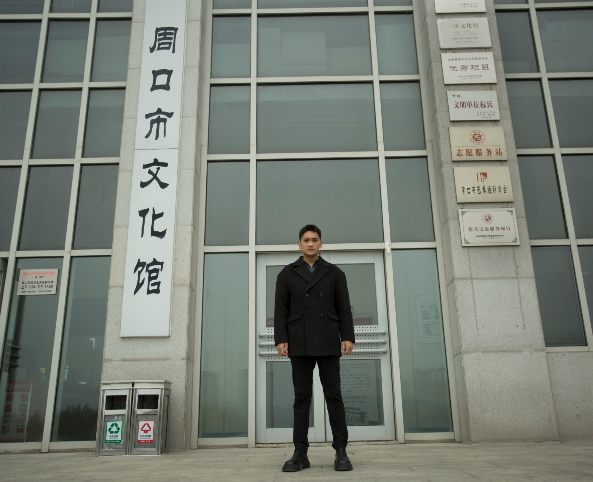 当代青年画家 王子明——无师无不师,无有无不有