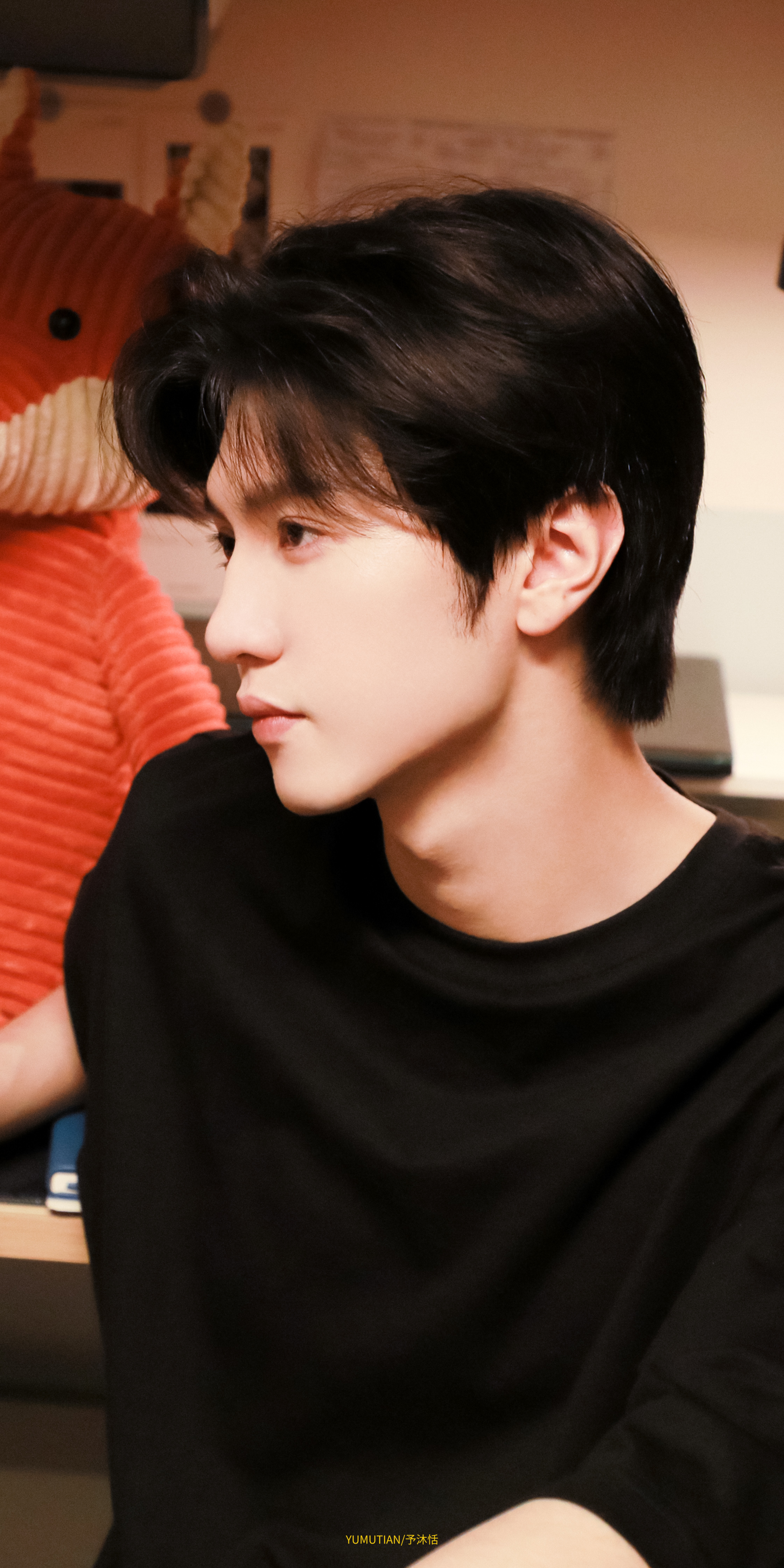 陈哲远正剧古偶现偶存货都有,接下来本子特别多