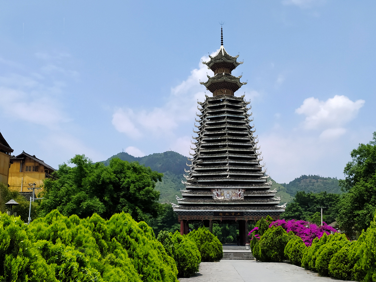 火爆贵州村超,点燃榕江旅游,盘点哪些值得游玩的苗山侗水风景区
