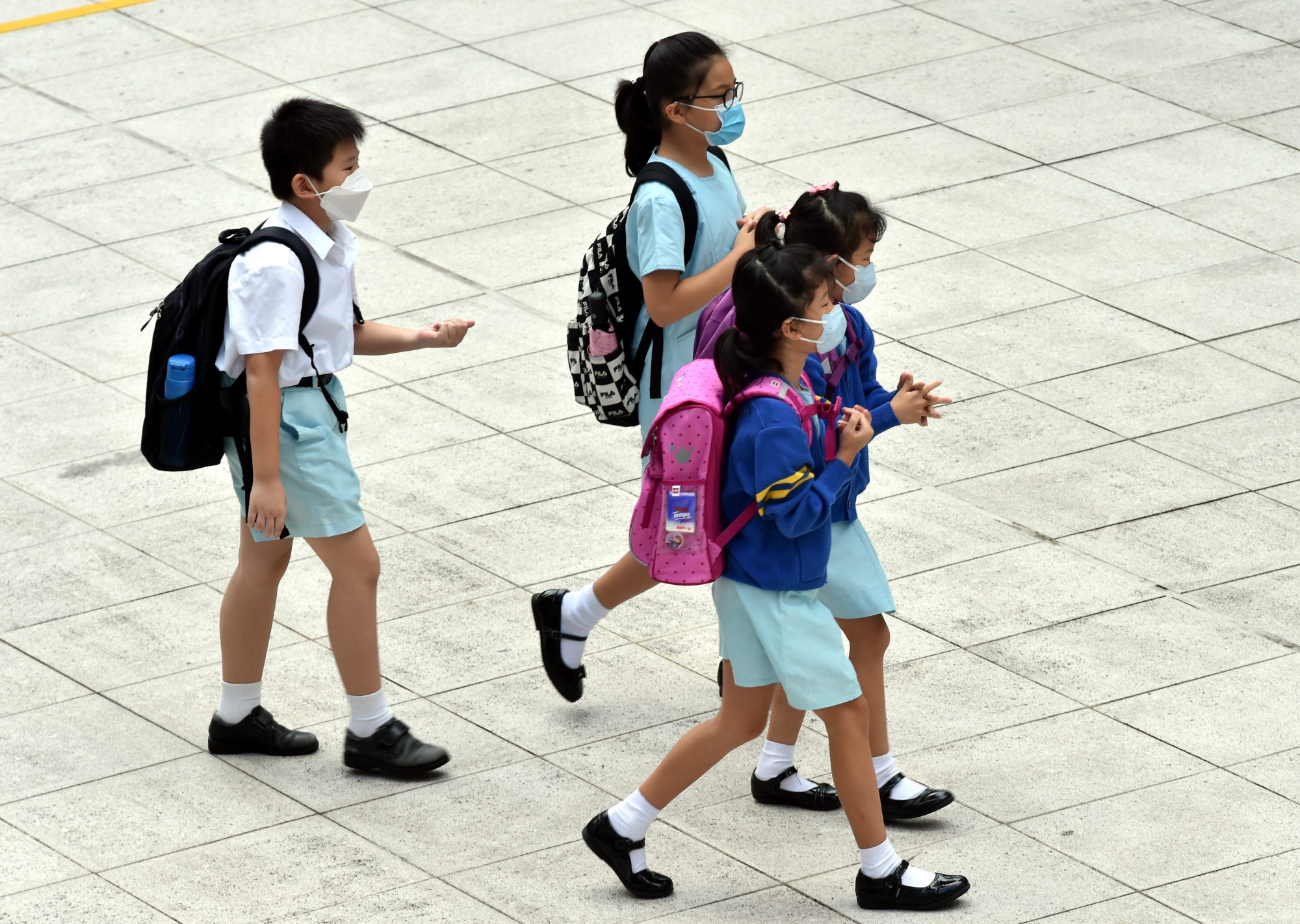 香港学生怀着新盼望迎接新学年