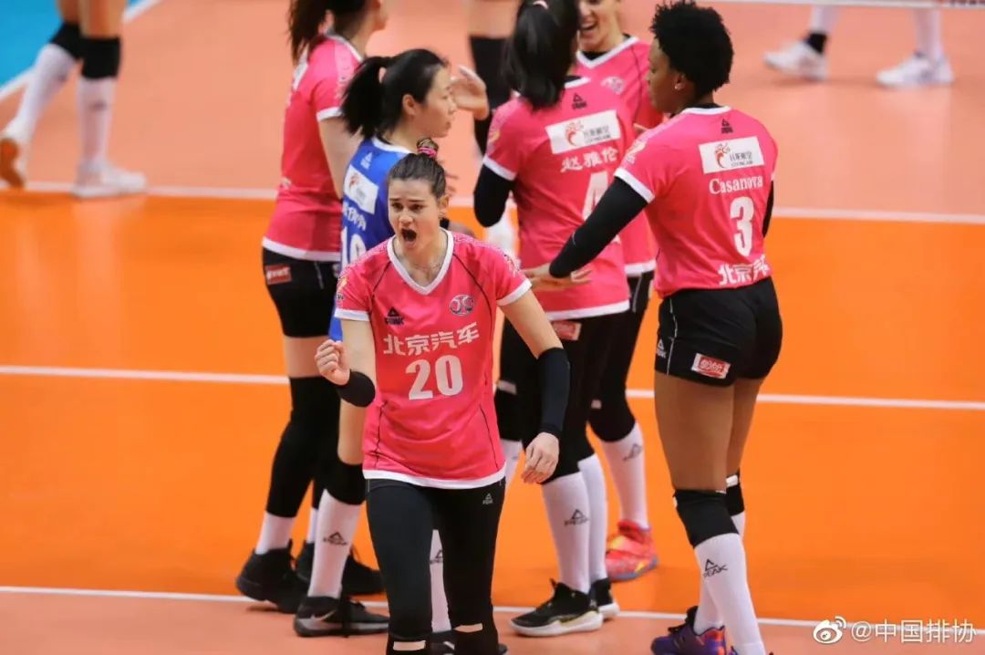 专访北汽女排主教练初辉:年轻球员得到提升 对于球队未来充满信心