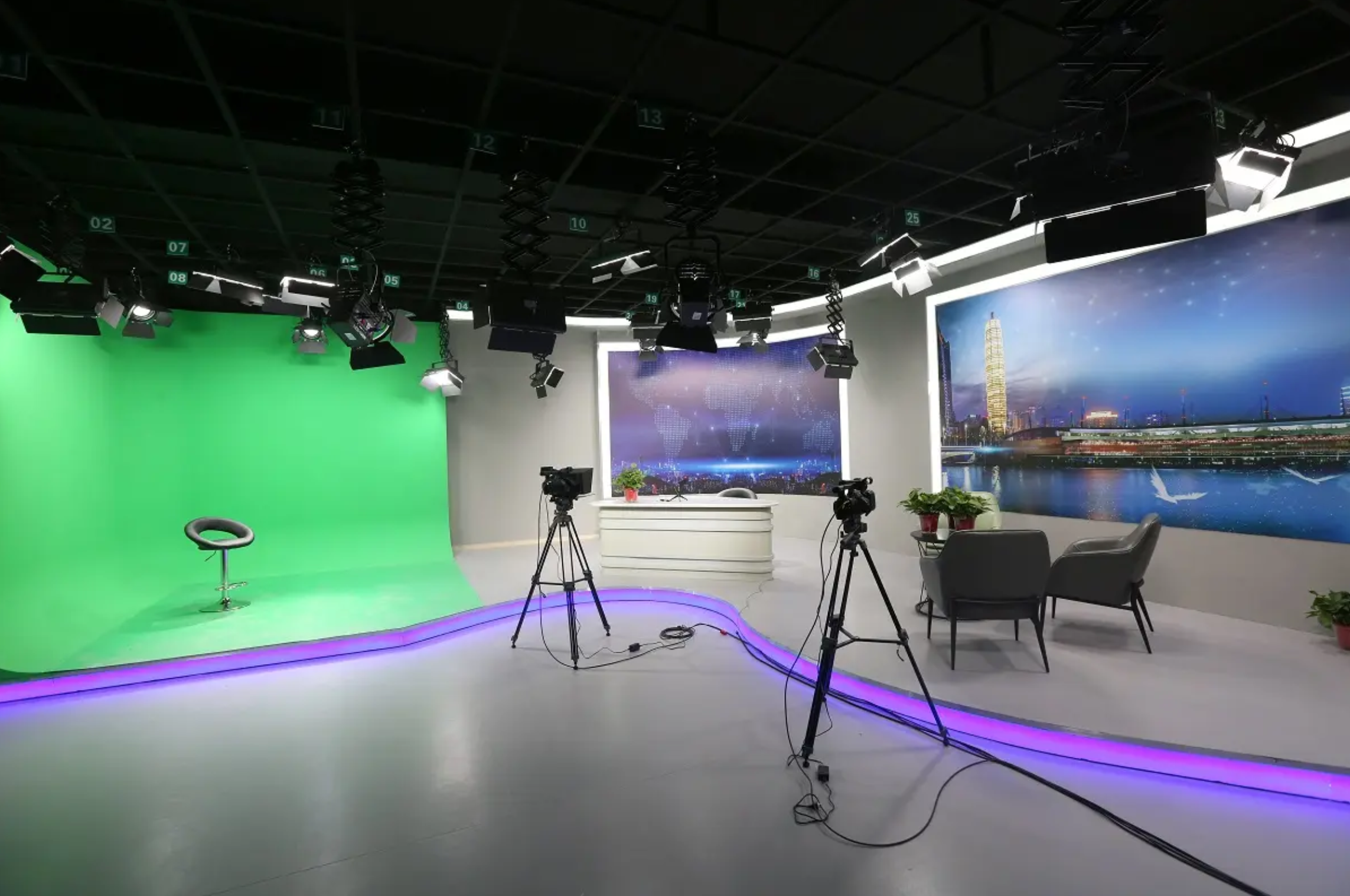 贵阳直播间搭建|如何能够让直播间赚大钱,稳稳地保持稳赚不赔?