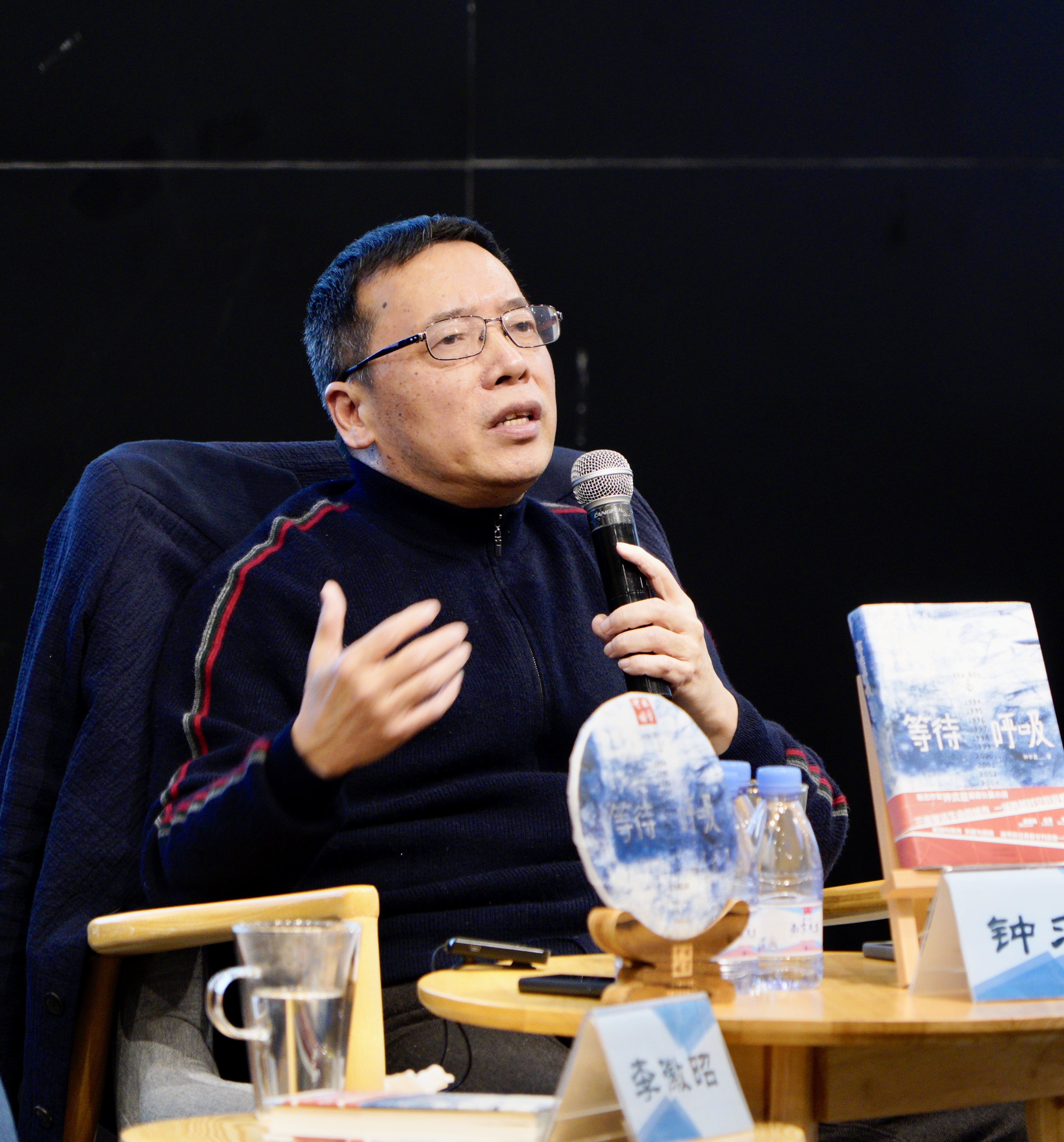 鲁奖得主钟求是南京话创作 "文学初心"对作家很重要