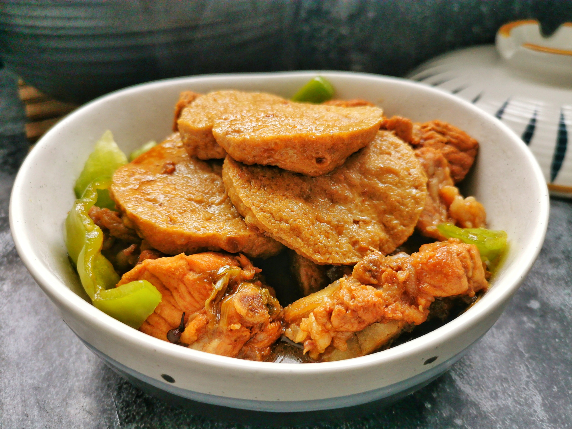 素鸡不要直接下锅炖,多做一步,汤汁饱满,比肉都受欢迎!