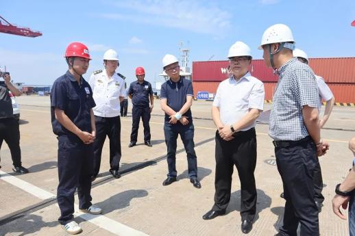 【微院闻】贾石松深入芜湖港航企业走访调研,与芜湖海事局,港航企业