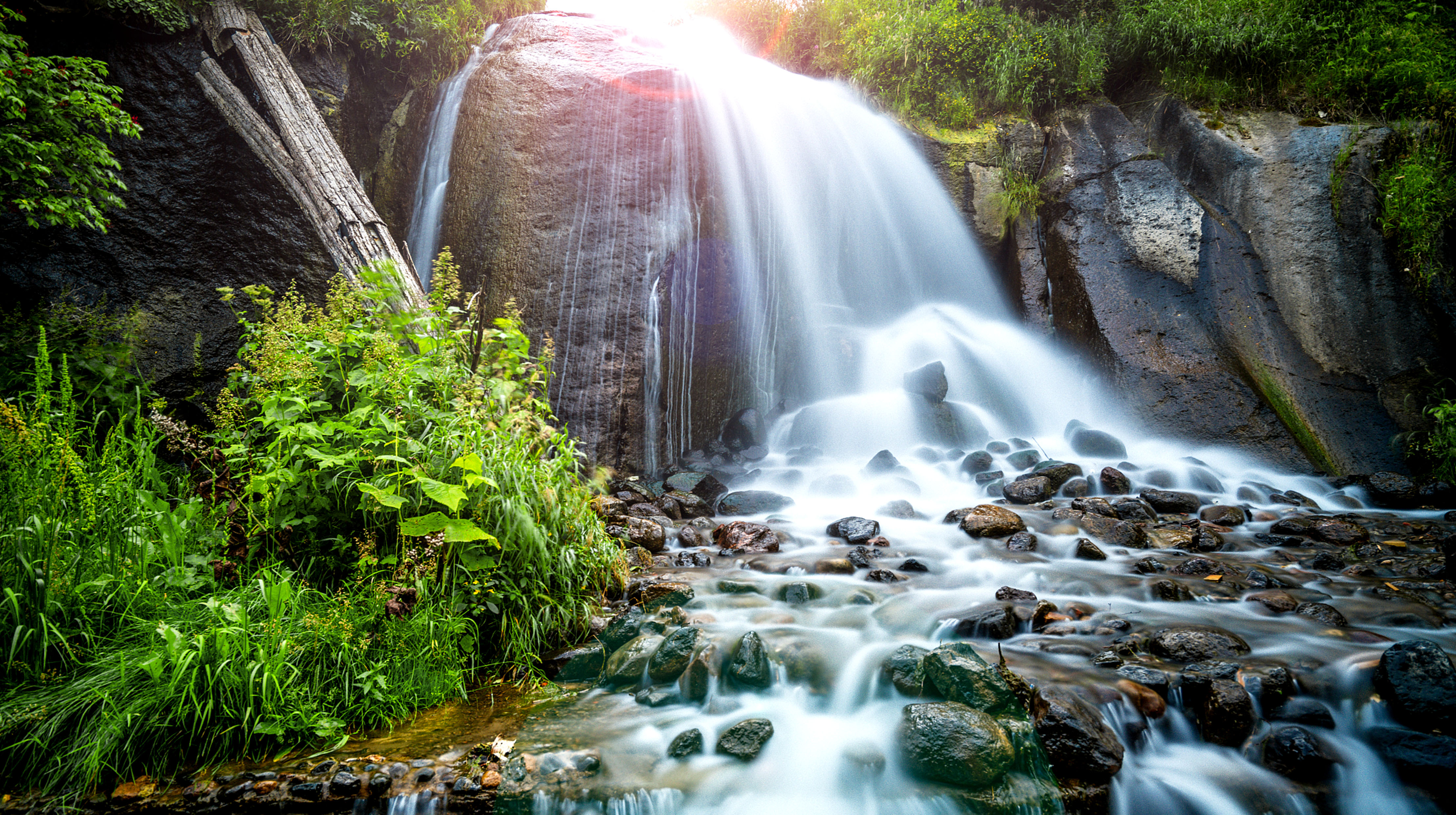 长白山一年四季都有雪吗?