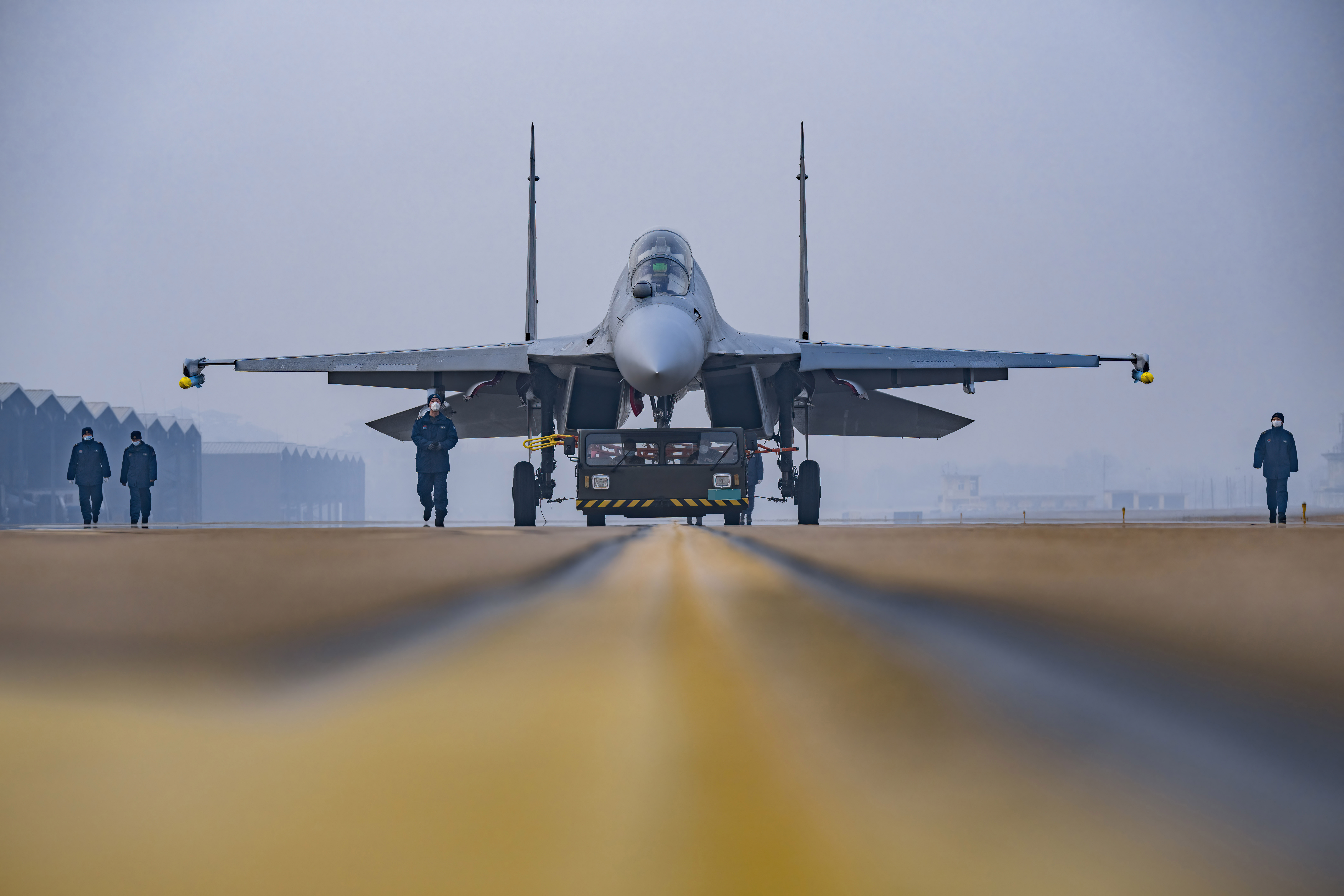 实弹突击,自由空战:北部战区空军航空兵新年实战训练