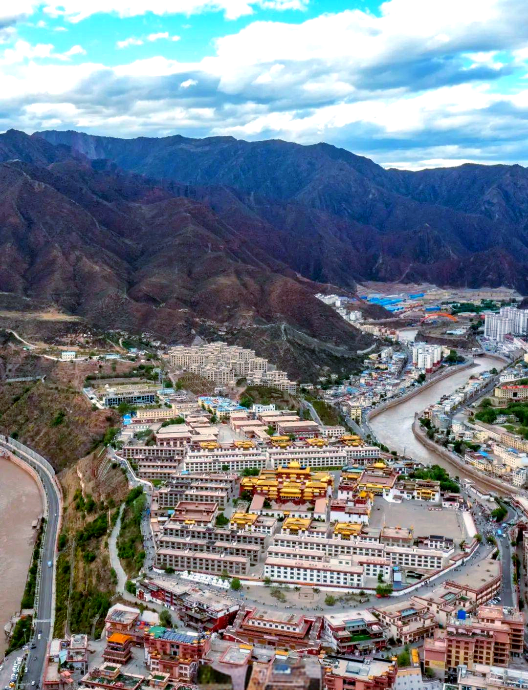 西藏昌都:低调之城,探索美景与惊喜的旅程