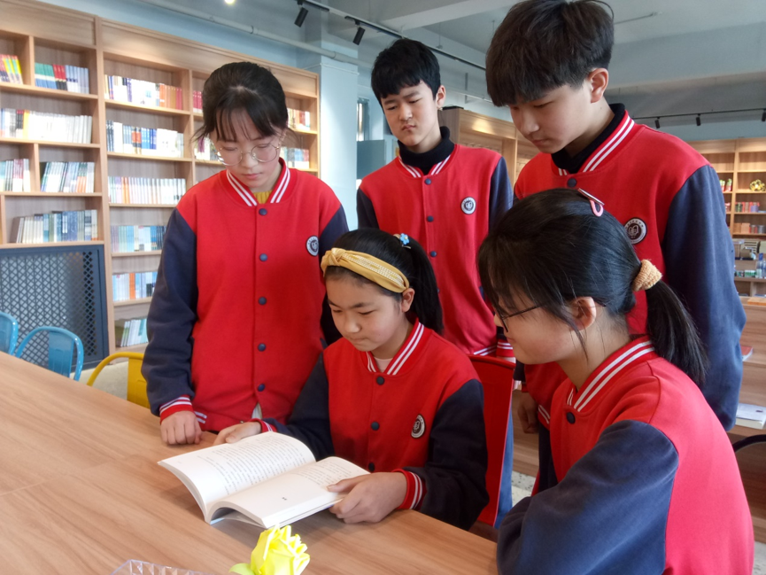 鹤壁市明志中学:擎旗明志正当时 砥砺深耕再出发