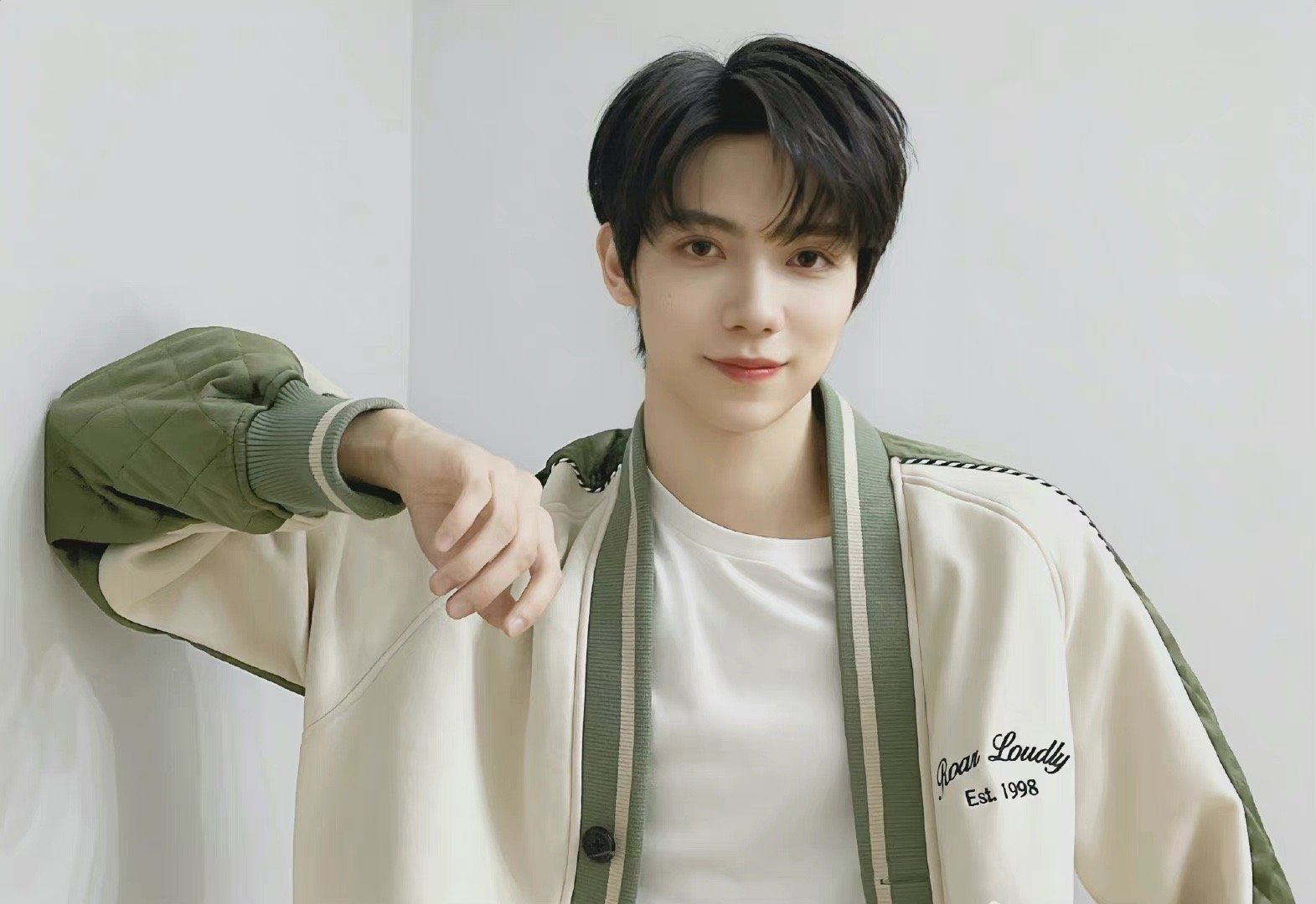 罗一舟新剧《后浪》明天开机 恭喜小船又迈出了崭新的一步