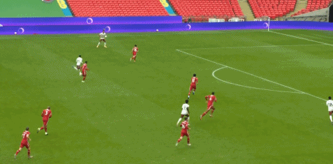 帅炸!奥巴梅扬世界波挂死角 将进球献给离世"黑豹"