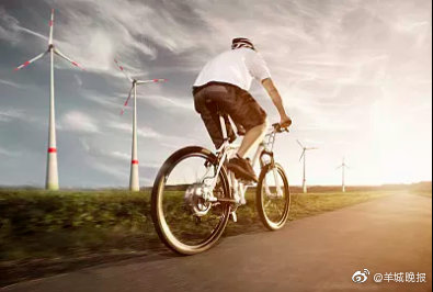 人生就像骑自行车,要想保持平衡,只有继续前行