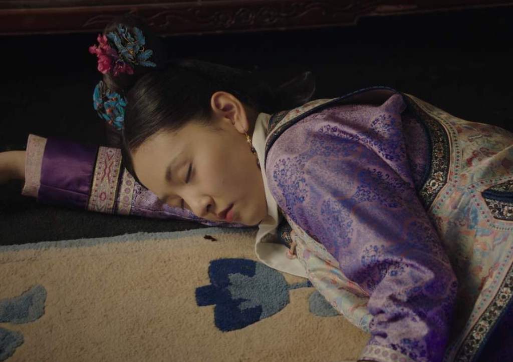 时隔八年,再读《如懿传》原著田芸角:多可笑,永琪爱她的狠毒