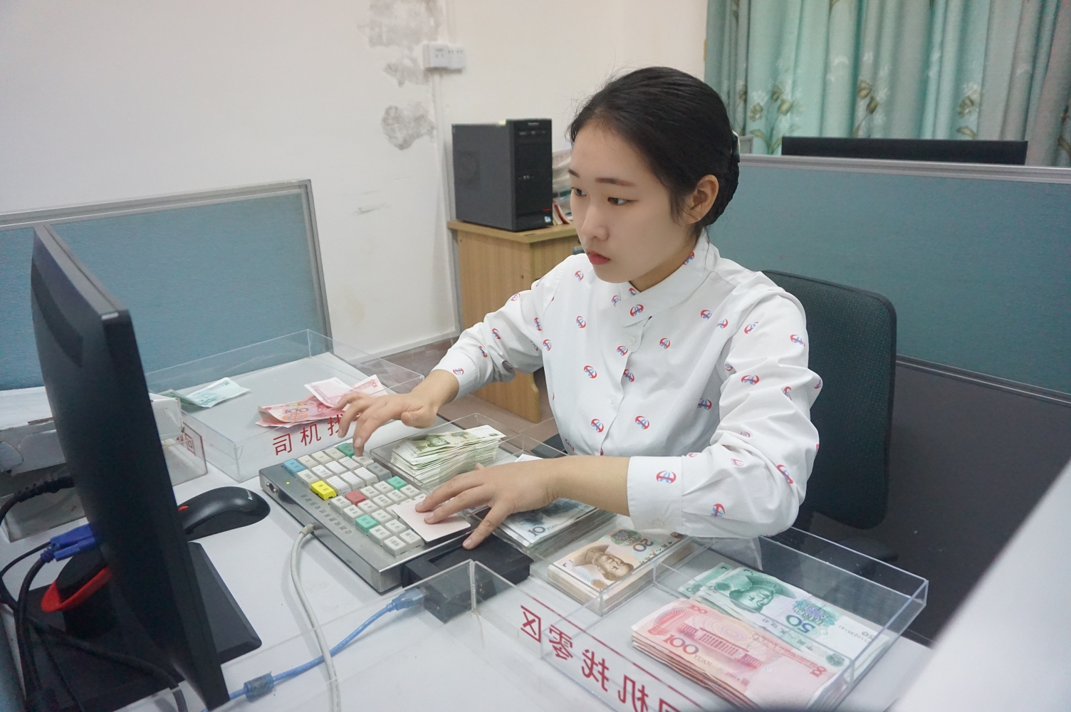 全国优秀共青团员陈梓:她在广东高速公路平凡岗位上"书写匠心"