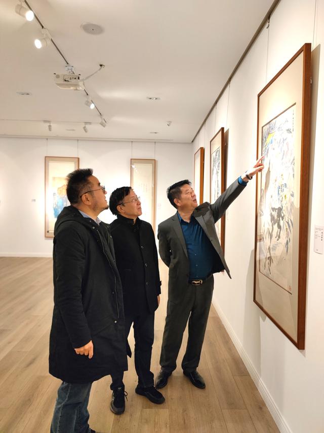 方大开水墨作品展及艺术收藏展在天津成功举办 马驰作序大开艺境