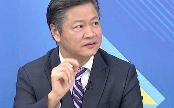 台湾名嘴都在说台军是草莓兵,当年俄罗斯也认定乌军是乌合之众!