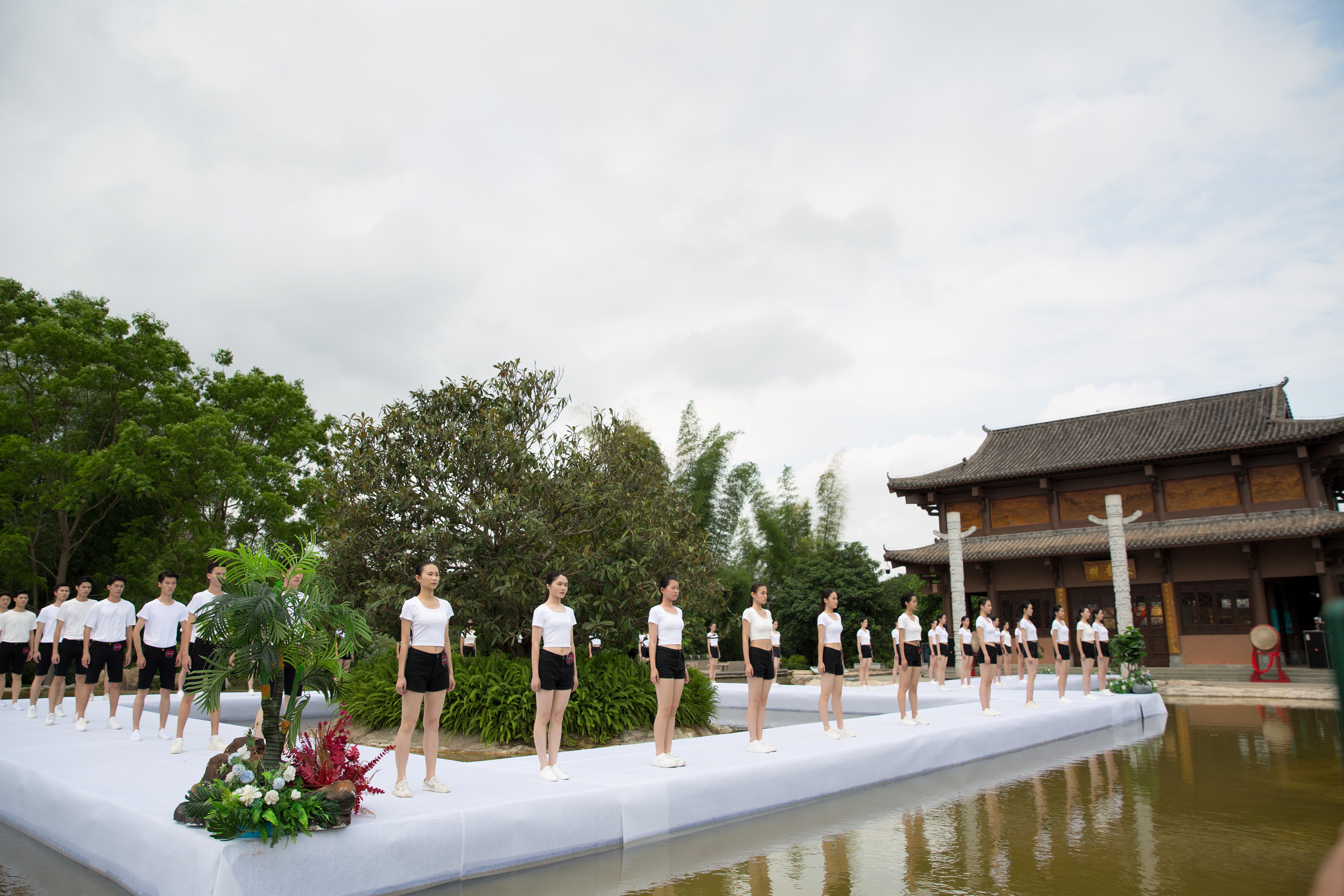 2023第二十二届中国职业模特大赛广西总决赛完美落幕