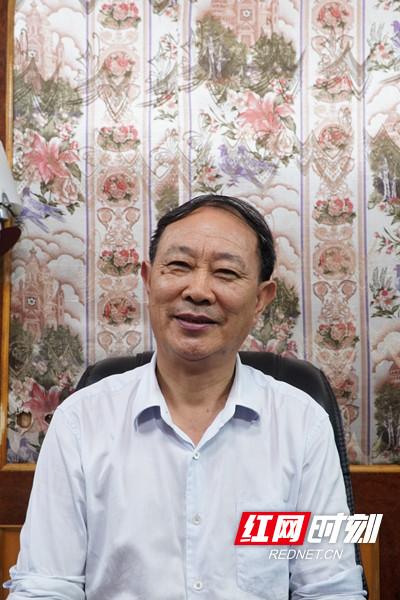 湖南省"优秀建设者"|陈代富:带领员工搞碗饭呷