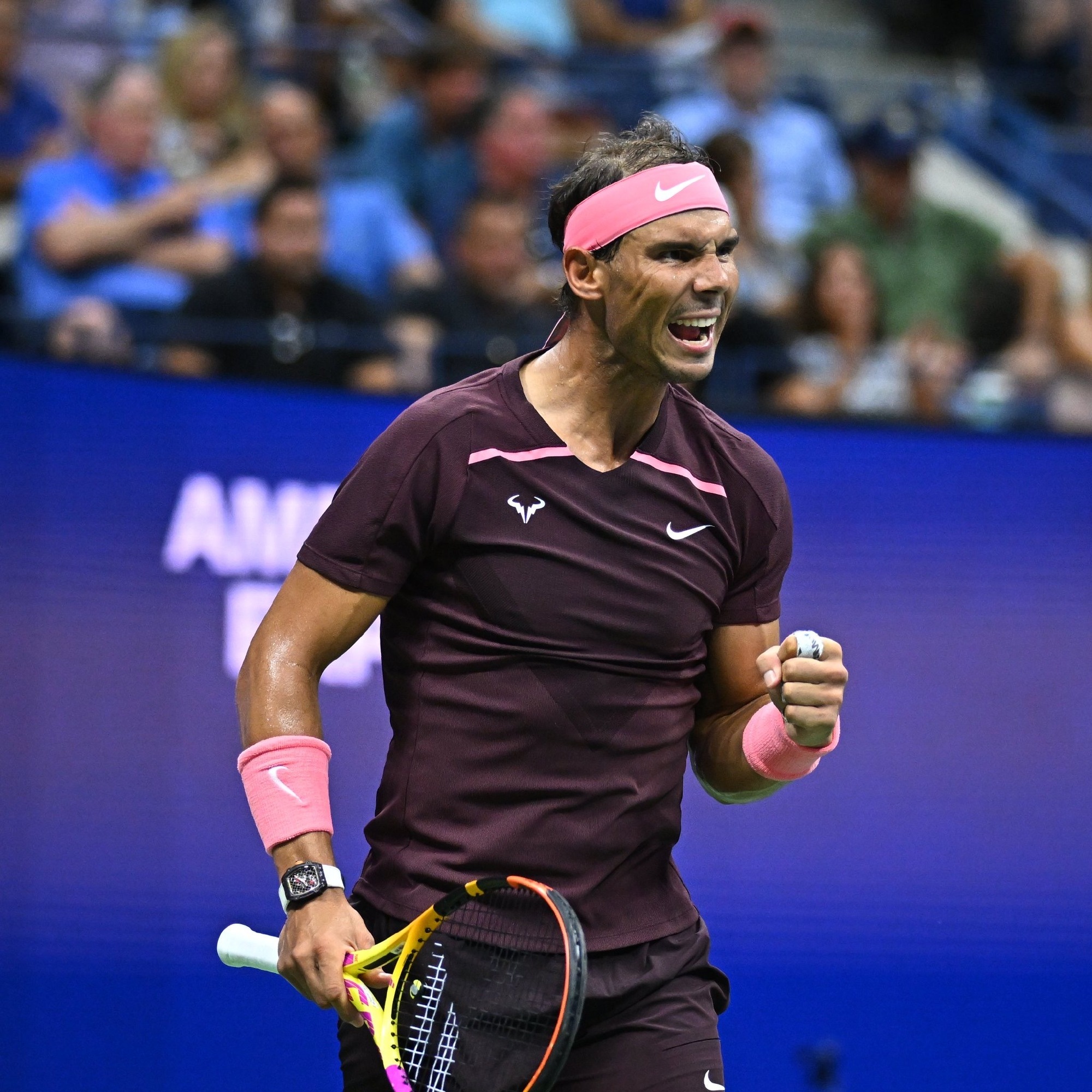 德约科维奇不舒服了!纳达尔暗讽德约:我从未因摔球拍而被判犯规