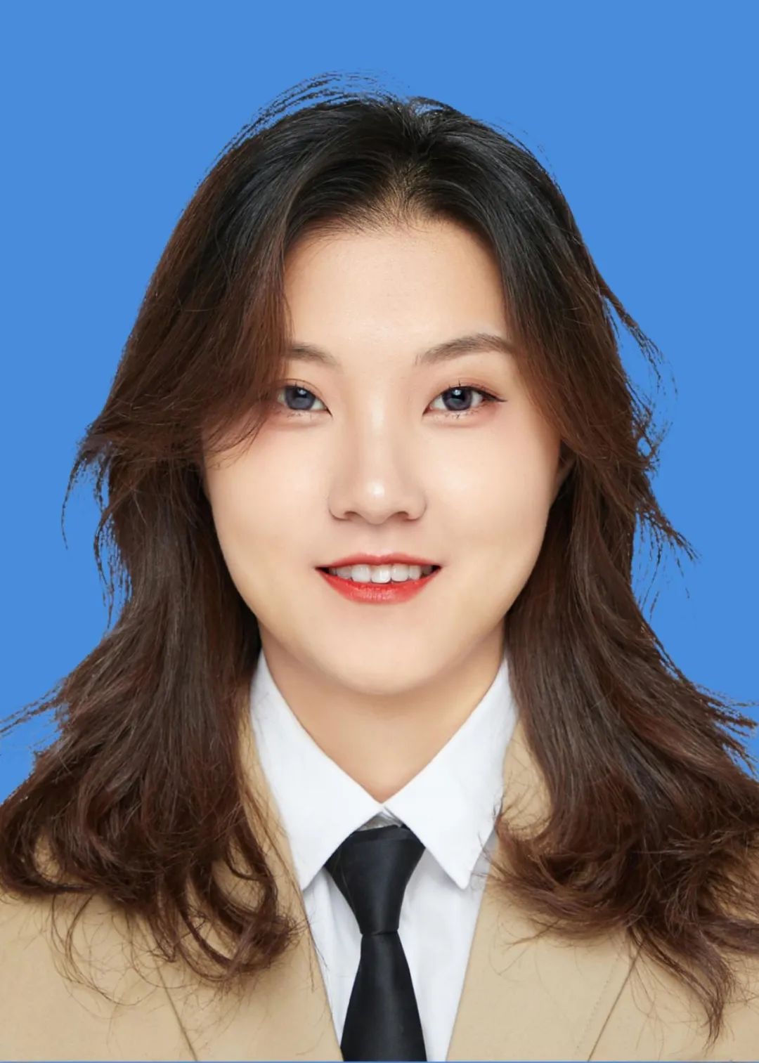 个人简介"勤奋求实,自强不息".