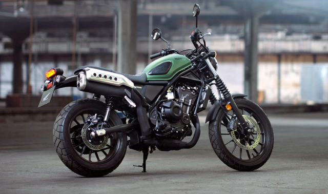 钢铁丛林的攀爬者-外媒试骑评测本田cl500 scrambler