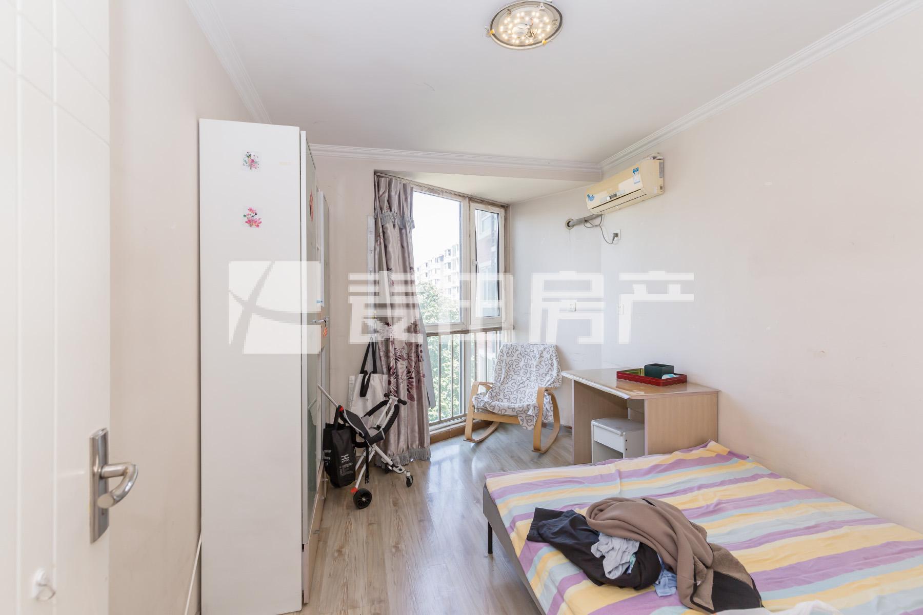 8号线林萃桥站,京师园2居室业主直租不临街