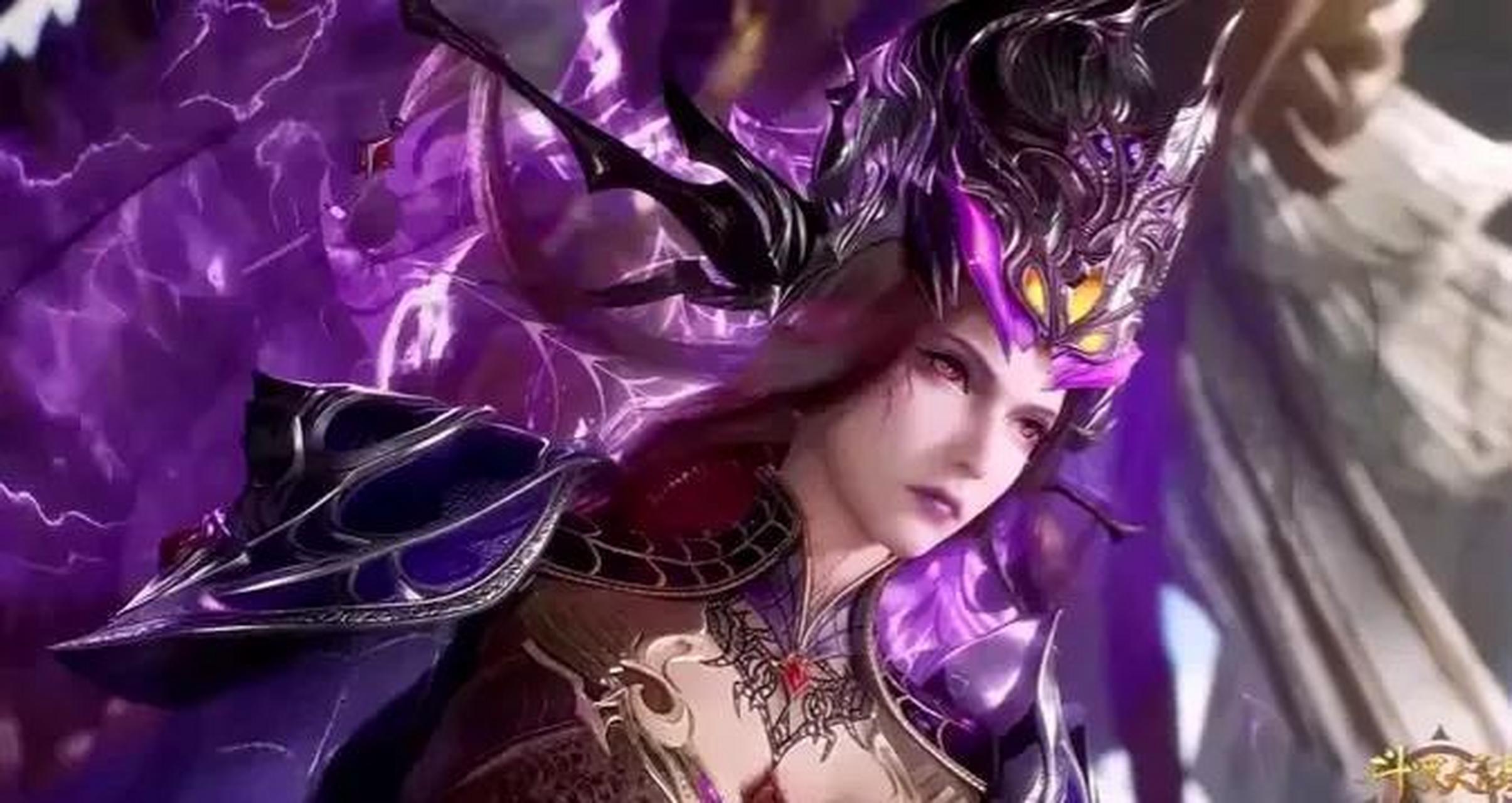 比比东神装胸口的那个眼球不是装饰品,从细节来看,是生长在那里的.