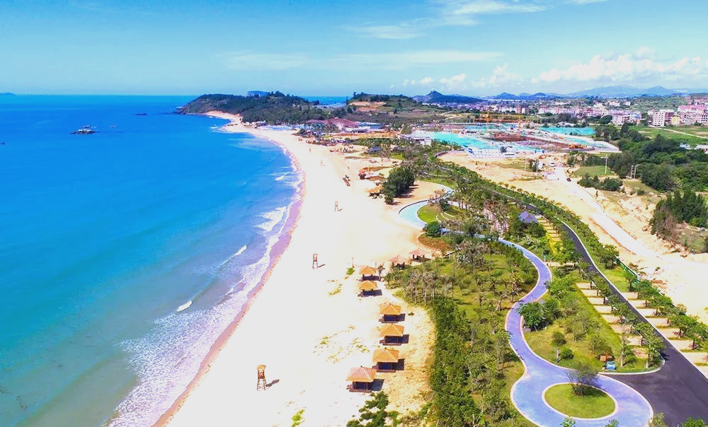 人文龙海探秘:白塘湾的时光之旅与自然奇迹