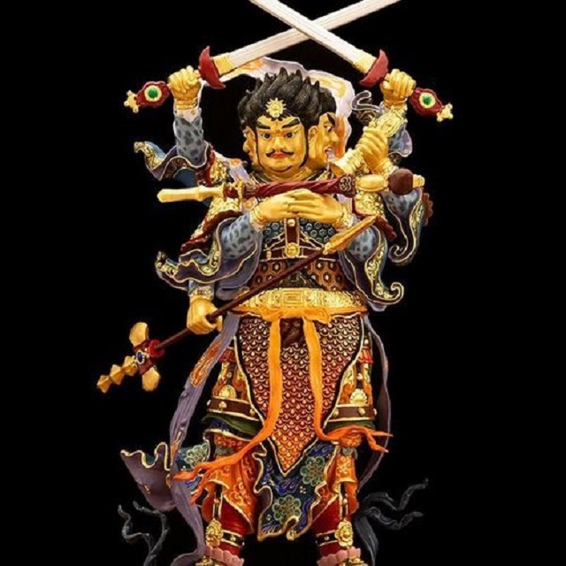 除了哪吒之外,道教还有4个三头六臂的神仙,其中一个家喻户晓