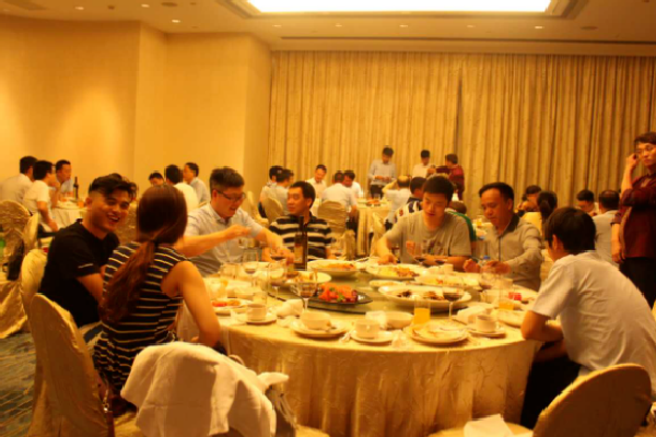 一定准时赴宴的雅句