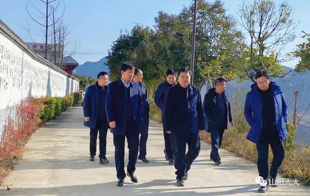 马先友深入山阳板岩,南宽坪,漫川关镇调研康养项目建设情况