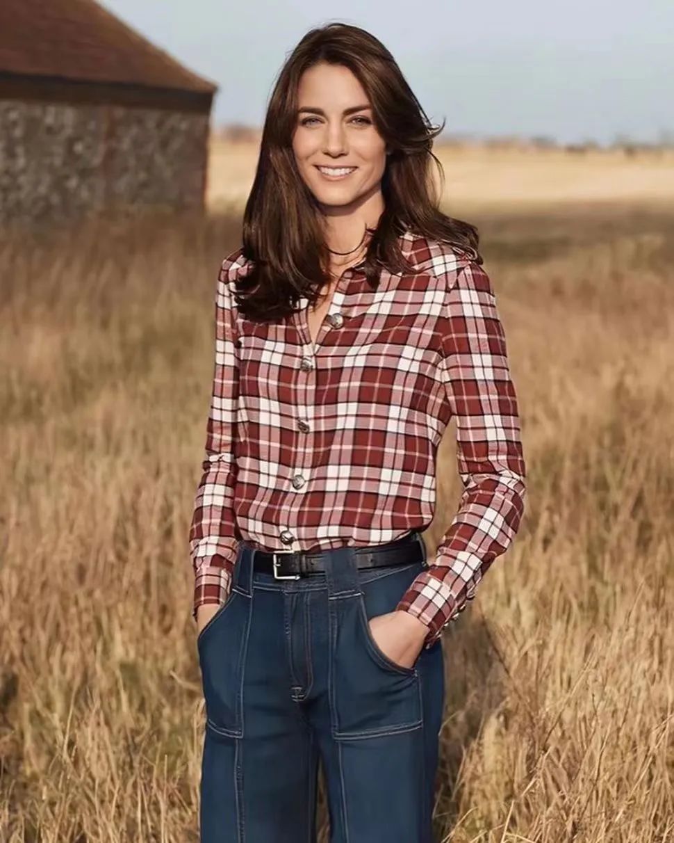 王冠不能掉撑起英国王室的一片天的钮钴禄凯特这次也能顺利回归吧